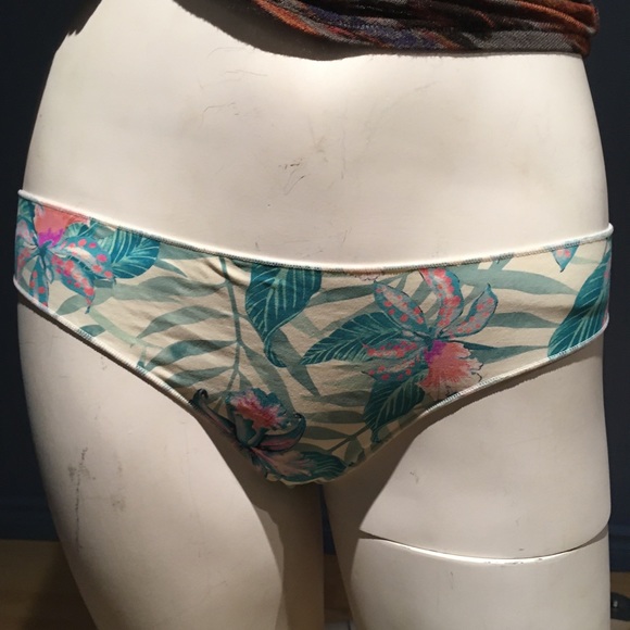 Bikini bottom - Picture 4 of 6